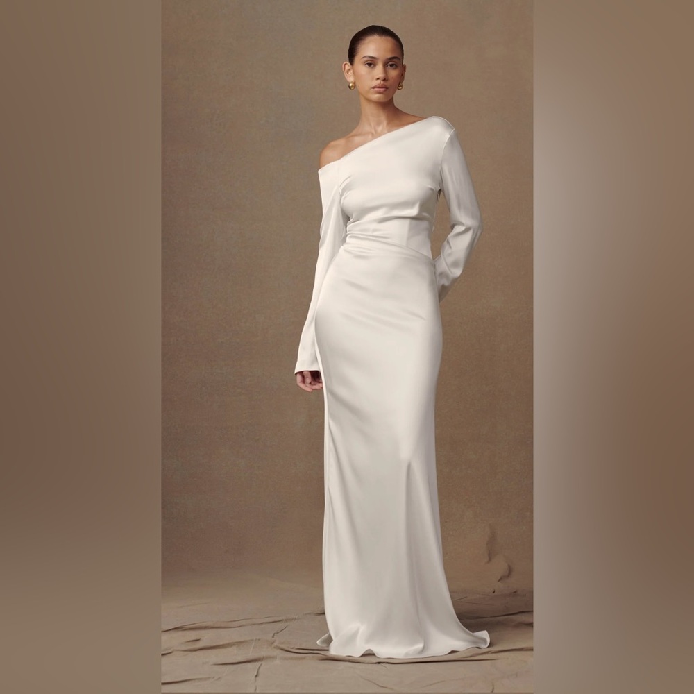 Meshki - Avery long sleeve dress in Ivory